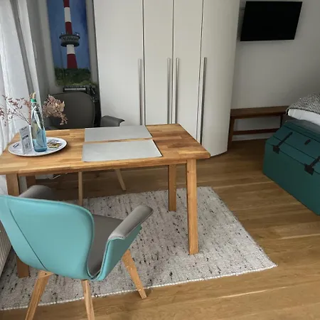 Lighthousestudio & 아파트 *